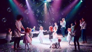 Geh tanzen Baby - für alle von 1 bis 5 Jahren und Erwachsene