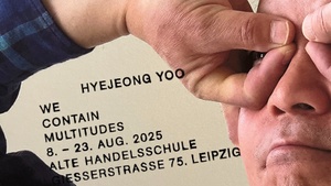 WE CONTAIN MULTITUDES – Fotografie und Installation von Hyejeong Yoo