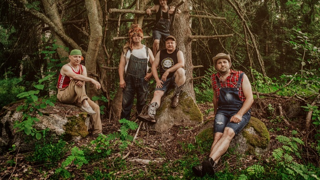 STEVE’N’SEAGILLS – THE DARK SIDE OF THE MOO PART II