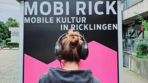 Mobi Rick - Artists in Residence