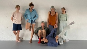 Körper erzählen Geschichten – ein intergenerationaler Bewegungsworkshop (bitte über den 21.03. buchen!)