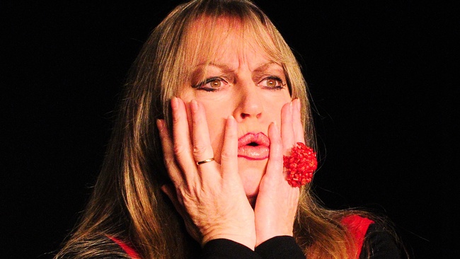 Hedy Kiesler Lamarr – Ein Monodrama von Wilhelm Pellert mit Songs von Brecht, Eisler, Henning, Hollaender, Kästner u.a. mit Gina Pietsch und Bardo Henning