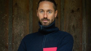 Dachbodenlesung: Ben Rakidžija • Verteidigung des Mittagsschlafs