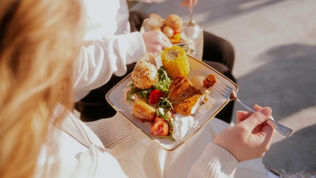 Segeltörn mit Barbecue zur Hanse Sail 2026
