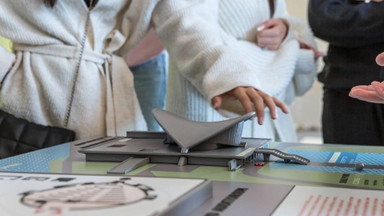 Gefühlt HKW: Führung für blinde, sehbeeinträchtigte und sehende Besucher*innen