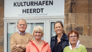 Vernissage zur Ausstellung "Vielfalt in Form und Farbe"
