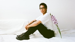 Konzert: NEST mit Laurie Torres