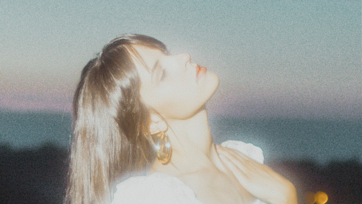 DEBBY SMITH \u002D A soundtrack for the soul that moves to its own rhythm.