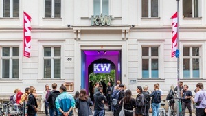 Ausstellungs­eröffnung: Holly Herndon & Mat Dryhurst, Kazuko Miyamoto
