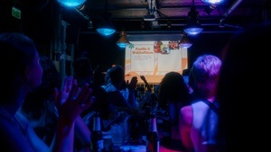 🏳️‍🌈🏳️‍⚧️ QUEER LOVE AT FIRST SLIDE Köln 🏳️‍🌈🏳️‍⚧️ Presenter Ticket | Power Point Dating by Rausgegangen