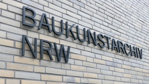 Ausstellung: Im ewigen Jetzt - Sammlungen und Verwandlungen