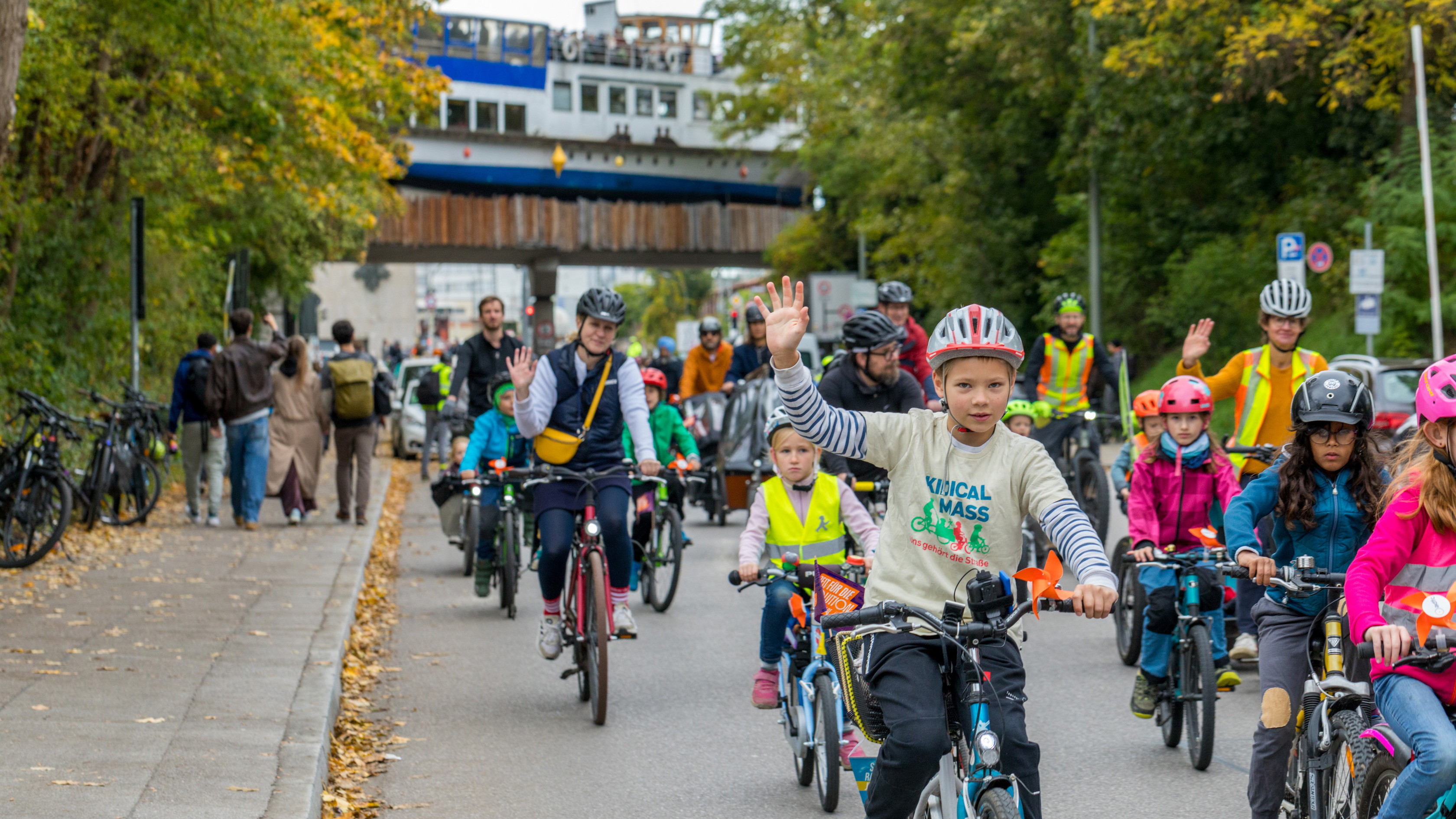 Kidical Mass - die bunte Familien-Radldemo