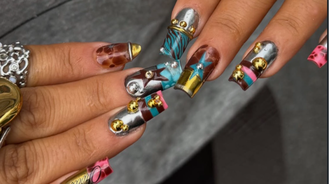 Press-On Nail Workshop