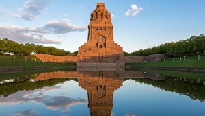 Bewegte Zeiten: Das Völkerschlachtdenkmal in historischen Filmaufnahmen