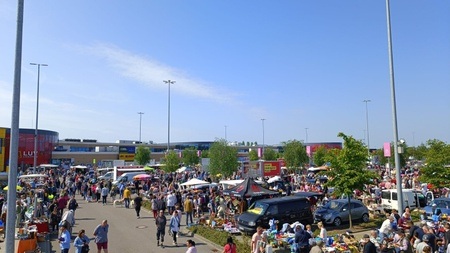 Flohmarkt IKEA & LUV Shopping Lübeck