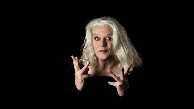 Georgette Dee - begleitet am Flügel von Terry Truck