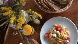 HIMMELFAHRT - ALL YOU CAN BRUNCH x BOTTOMLESS BUBBLES