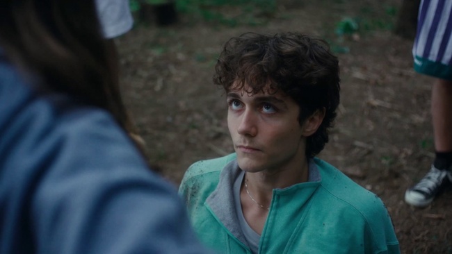 DE CAPUL NOSTRU (ON OUR OWN)