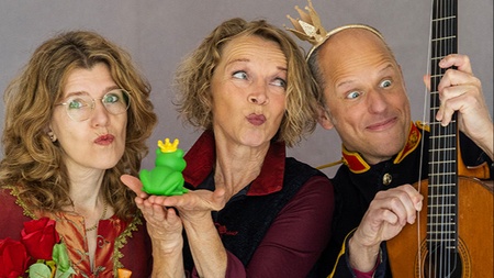 Literaturfestival Nah und Fern im Metropolengarten. Dornwittchen und die 7 Zwiebeln - Dornwittchen und die sieben Zwiebeln  Eine szenisch-musikalische Märchen-Satire
