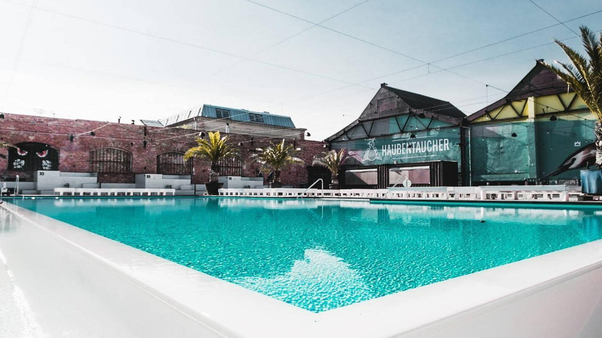 Latin Poolparty @ Maaya