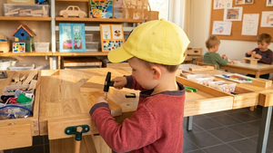 Sommerferienkurs in Köln für Kinder: Werken & Holz (7–9 Jahre)