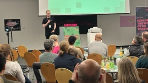 UXPLORE - From Prompt to Product | UX-MEETUP-EVENT