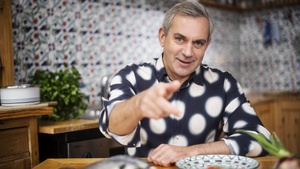 WLADIMIR KAMINER // »Mahlzeit! Geschichten von Europas Tischen«