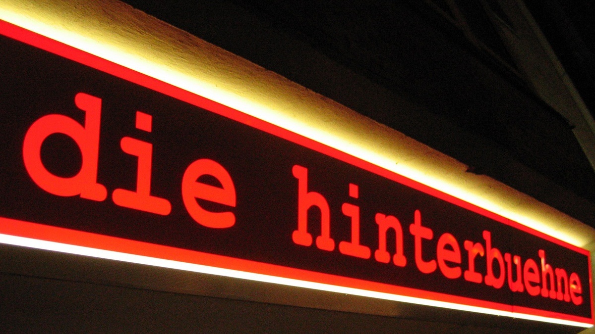 die hinterbuehne