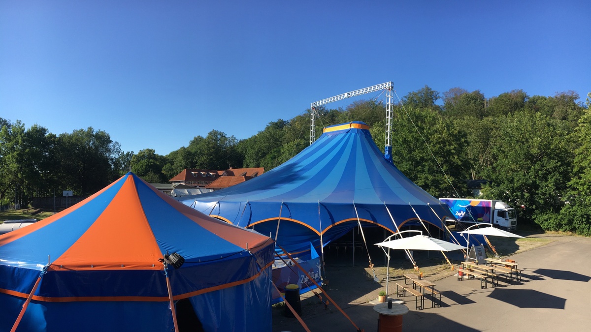 BLUE BALLOON Festival