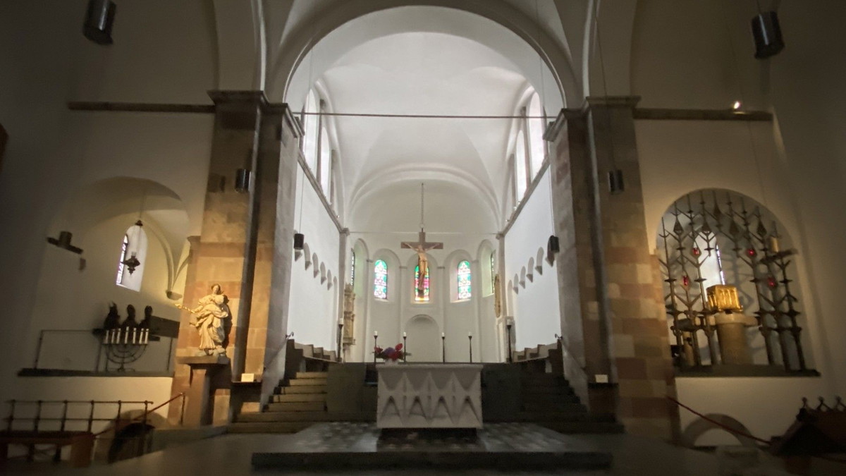 Töurcher en Kölle un drömeröm: St. Peter und St. Georg - Versteckte Juwelen in Köln