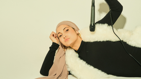 Anissa Loucif - "Mach nicht so auf teuer"