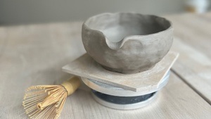 Töpfern: Mach dein eigenes Matcha Set am Tisch (Handbuilding)
