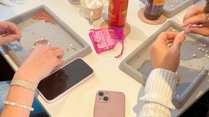Schmuck Workshop Hannover: Perlenschmuck gestalten