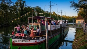 SALSA – Tanzen auf den Planken