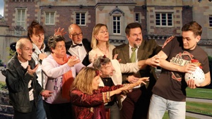 Kriminalkomödie: Bares, Rares, weg war es!