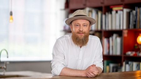 Erlanger Erzählcafé mit René Träder