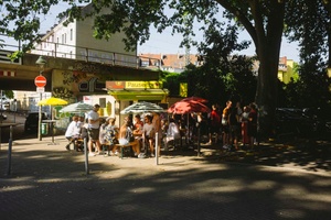 GROßE PAUSE
