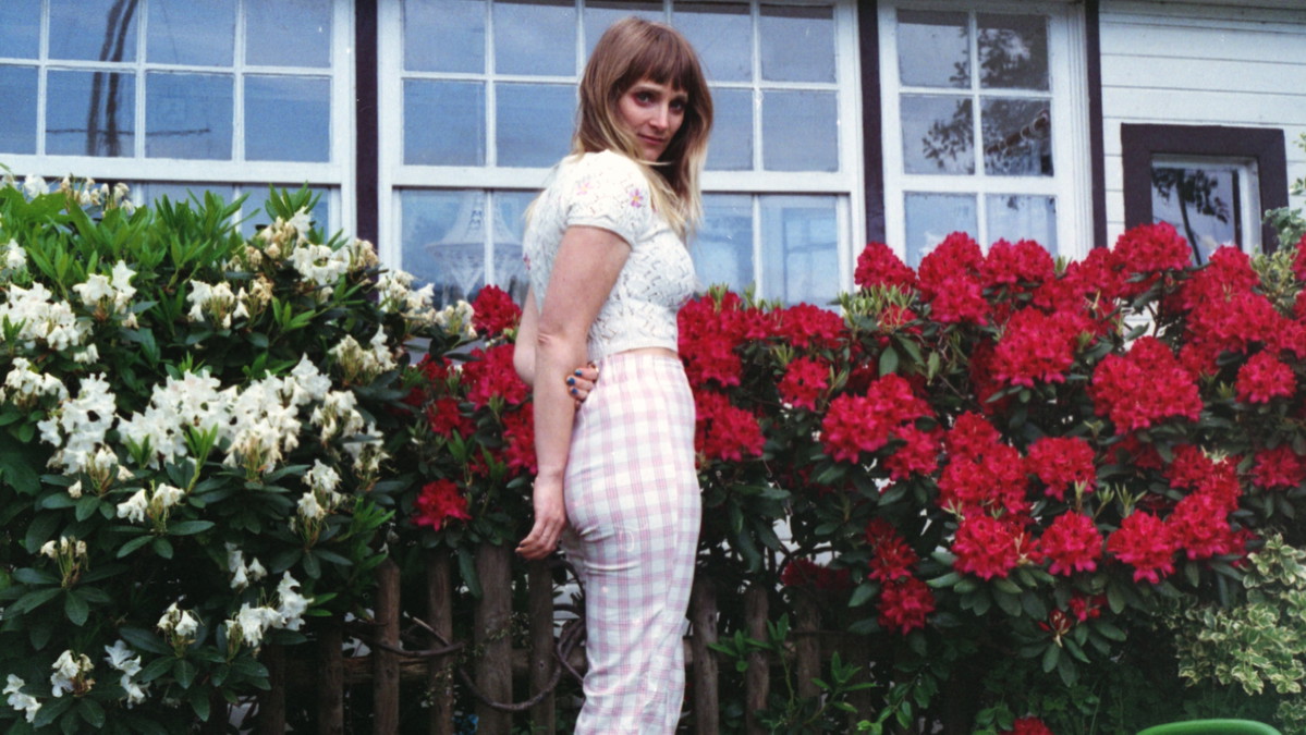 Titelbild der Veranstaltung Emma Elisabeth SUPPORT: Reema – Indie, Folk, Pop