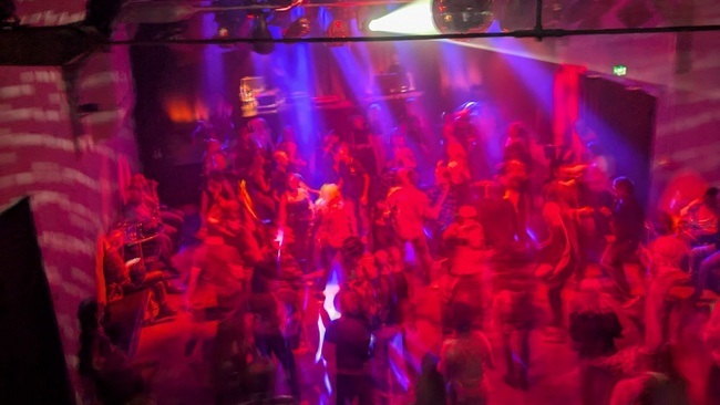 Schwanen Vor12Club • Disco/Party-Reihe