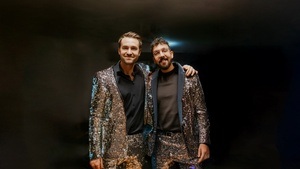 NICO GOMEZ | LOVESTREAM LIVE | Glitzerneon | Mittagsshow