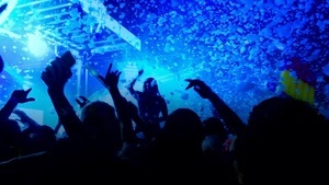 DIE XXL SCHAUMPARTY 🫧🌴🌙