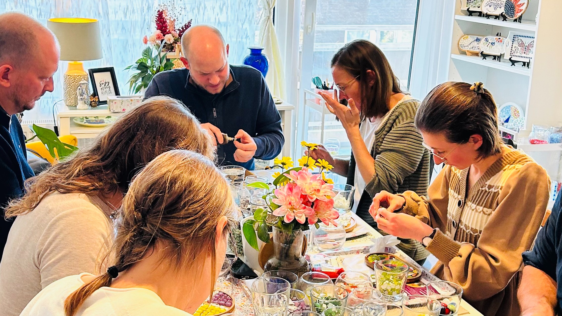 Tiles & Tales Mosaic Art Workshop in Dusseldorf