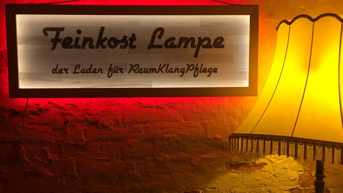 Feinkost Lampe the vegan venue \u002D Laden für RaumKlangPflege