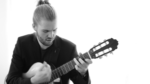 Philipp Schiepek Trio: Meadows and Mirrors