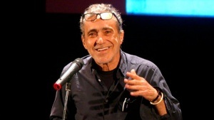 Kassiber aus der kleinsten Zelle der Gesellschaft. Ein Videoschnipselvortrag von Jürgen Kuttner