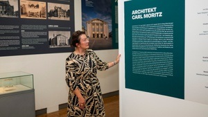 Öffentliche Führung: Katarzyna Schieweck führt durch die Sonderausstellung „Schlesisches Theater. Geschichte und Gestalten“