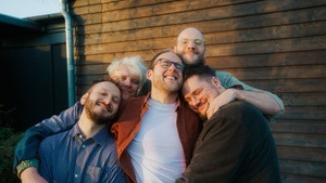 Hi! Spencer - „Immernie“ Tour 2026 - Das Bett