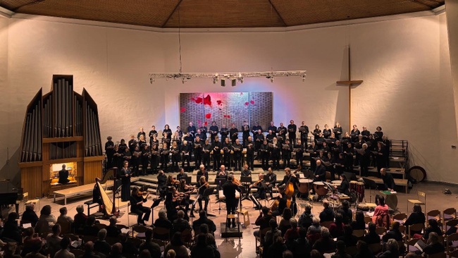 chorsinfonisches Konzert: Vierne Messe solennelle / Poulenc Orgelkonzert / Ölbergchor / Concerto Kreuzberg