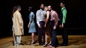 Tanztheater-Workshop mit cie. toula limnaios