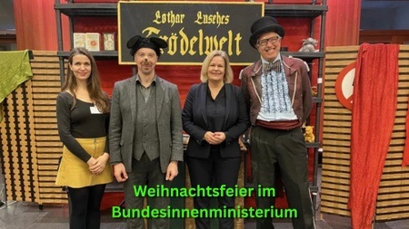 Die geheimnisvolle Truhe und die Zirkusmaus - Kindertheater Coq Au Vin